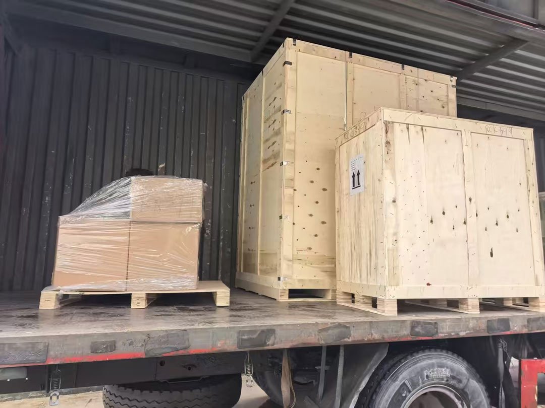 成都机场空运危险品锂电池所需要提供的文件